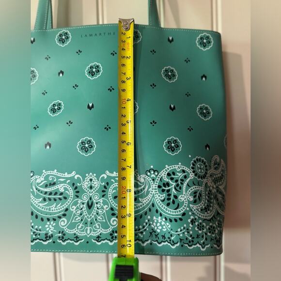 LAMARTHE 💙 Aqua/Teal Leather Tote Bag, Zipper Closure - Picture 5 of 11